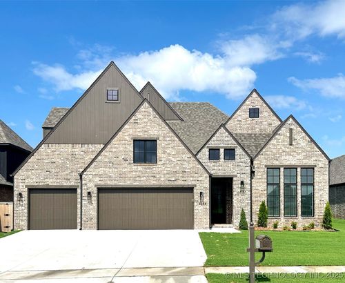 14244 S Delaware Pl, Bixby, OK, 74008-4681 | Card Image