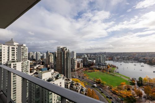 2502-499 Pacific St, Vancouver, BC, V6B0N4 | Card Image