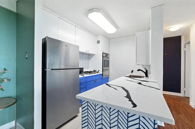 APT-703 - 3883 Turtle Creek Blvd, Condo with 1 bedrooms, 1 bathrooms and null parking in Dallas TX | Image 9