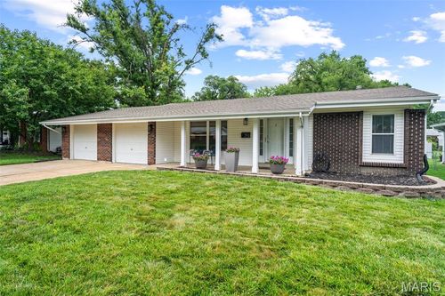 751 Carriage Ln, Hazelwood, MO, 63042-3453 | Card Image