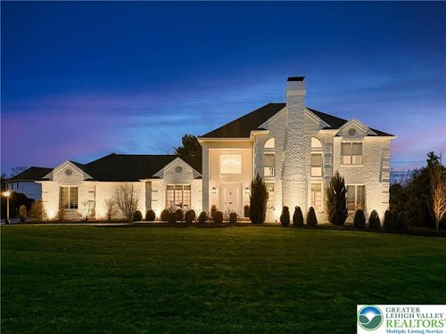 4311 Tiffany Dr, Easton, PA, 18045-3000 | Card Image