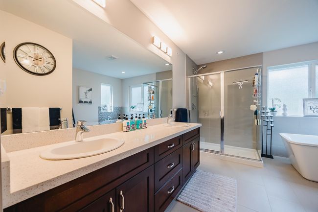 24409 113a Ave, House other with 4 bedrooms, 4 bathrooms and 6 parking in Maple Ridge BC | Image 20