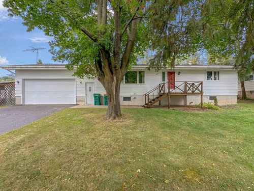 2021 6th Street, Marinette, WI, 54143 | Card Image