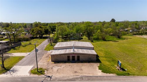 601 N May Street, Madisonville, TX, 77864 | Card Image