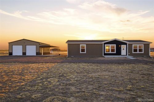 8 Brown Dr, Wiggins, CO, 80654-6723 | Card Image