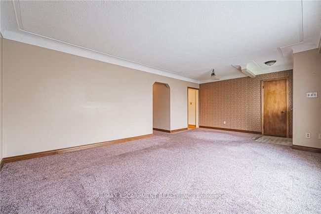 79 Terrace Dr, House other with 4 bedrooms, 2 bathrooms and 5 parking in Hamilton ON | Image 7