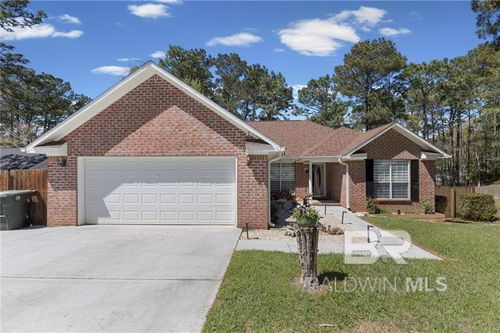 111 Kingswood Dr, Daphne, AL, 36526-8131 | Card Image