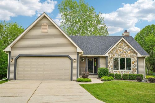 2423 Judith Lane, Waukesha, WI, 53188 | Card Image