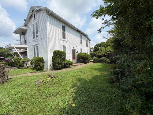 58 Smithfield Street, Buckhannon, WV, 26201 | Card Image