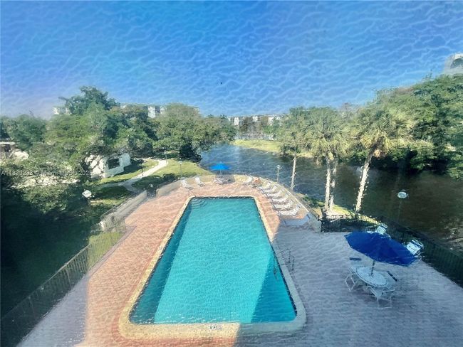 APT-311D - 2309 S Cypress Bend Dr, Condo with 3 bedrooms, 2 bathrooms and null parking in Pompano Beach FL | Image 13