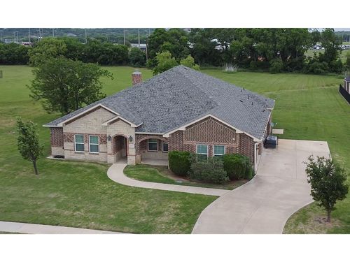 1614 Pebble Beach Ln, Cedar Hill, TX, 75104-8314 | Card Image