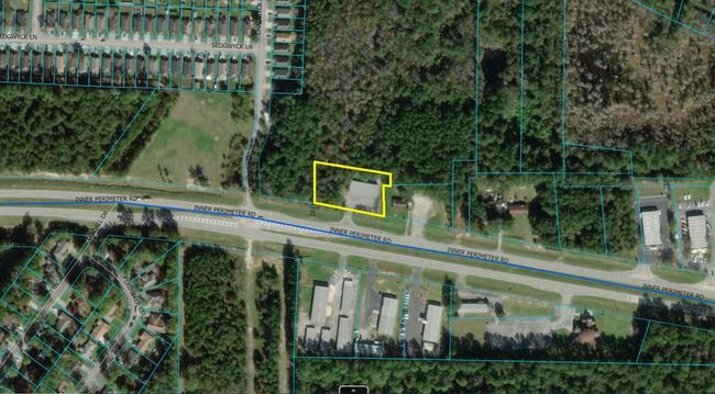 3971 Inner Perimeter Rd, Home with 0 bedrooms, 1 bathrooms and 28 parking in Valdosta GA | Image 17