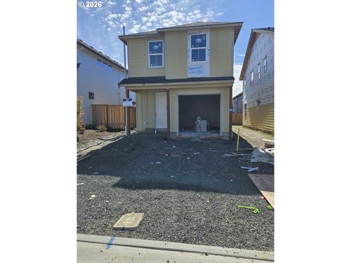 853 Chestnut Way, Silverton, OR, 97381-2533 | Card Image