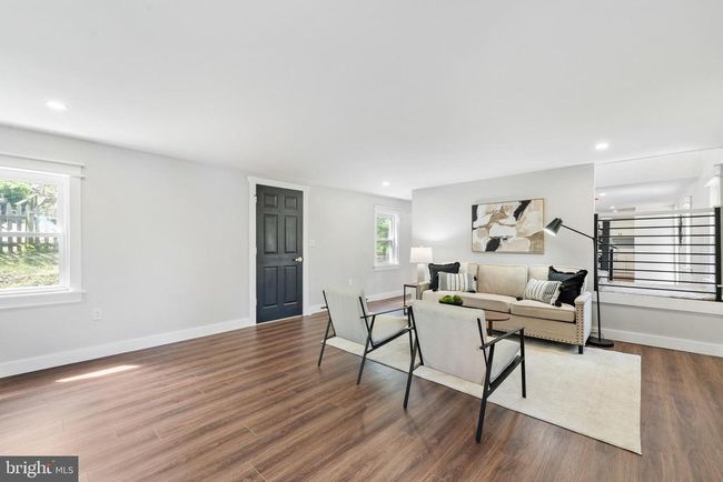 11 Helluva Hill Ln, House other with 3 bedrooms, 3 bathrooms and null parking in GLEN MILLS PA | Image 11