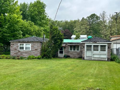 7692 N Huron Trl, Rolling Prairie, IN, 46371-9765 | Card Image