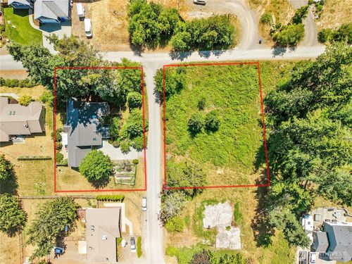 22 Pebble Ln, Port Townsend, WA, 98368-8742 | Card Image
