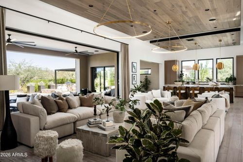 8386 E Leaning Rock Rd, Scottsdale, AZ, 85266-1369 | Card Image