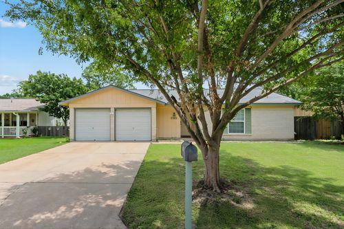 2006 Heathwood Cir, Round Rock, TX, 78664-2238 | Card Image