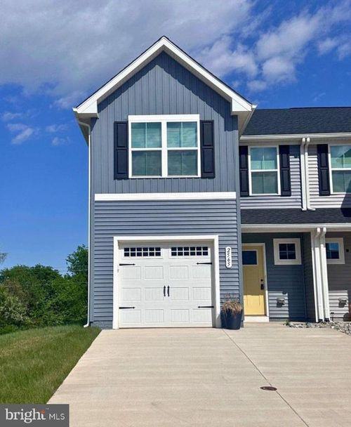 2565 Laurel Park Dr, Culpeper, VA, 22701-3955 | Card Image