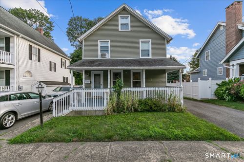 17 Clinton St, Milford, CT, 06460-8010 | Card Image