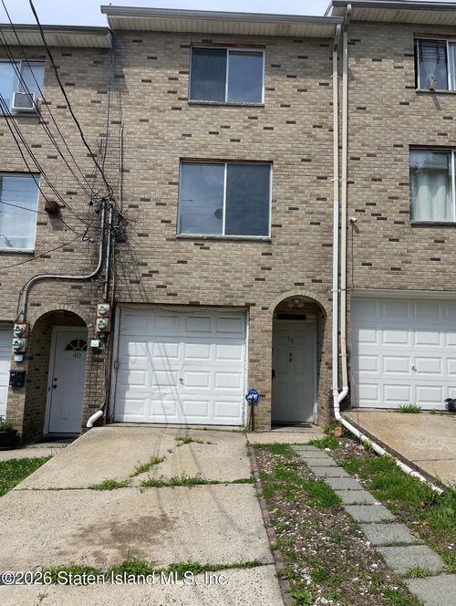 38 Sherman Ave, Staten Island, NY, 10301-2304 | Card Image