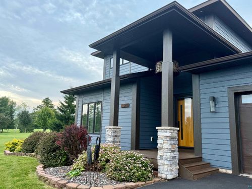 2812 Fellman Dr, Ashland, WI, 54806-3652 | Card Image