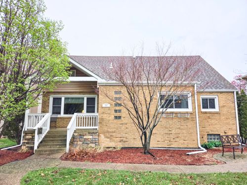 707 N Broad St, Griffith, IN, 46319-2228 | Card Image