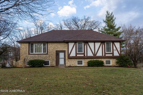 3234 S Ten Mile Dr, Jefferson City, MO, 65109-5707 | Card Image