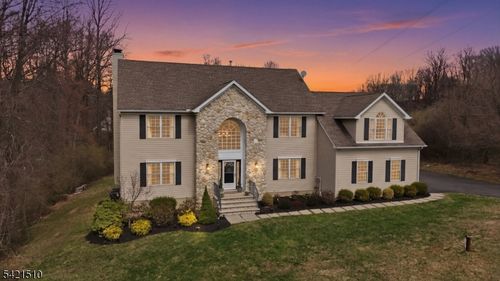 176 Mission Rd, Hackettstown, NJ, 07840-5636 | Card Image