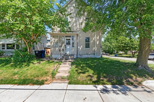 1730 10th St, Moline, IL, 61265-3821 | Card Image