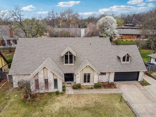 6924 Knoxville Ave, Tulsa, OK, 74136-2653 | Card Image