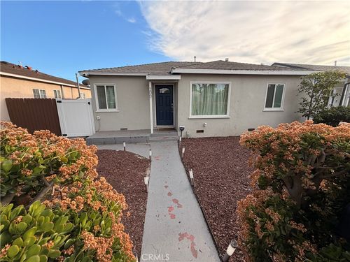 200 E Barclay St, Long Beach, CA, 90805-2218 | Card Image