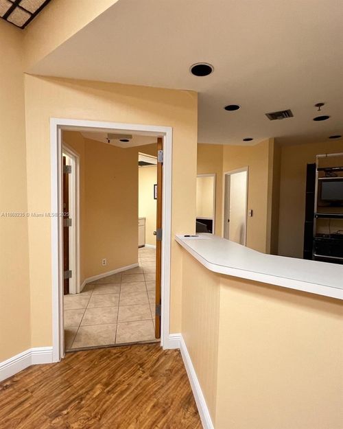 310-15600 Sw 288th St, HOMESTEAD, FL, 33033-1243 | Card Image