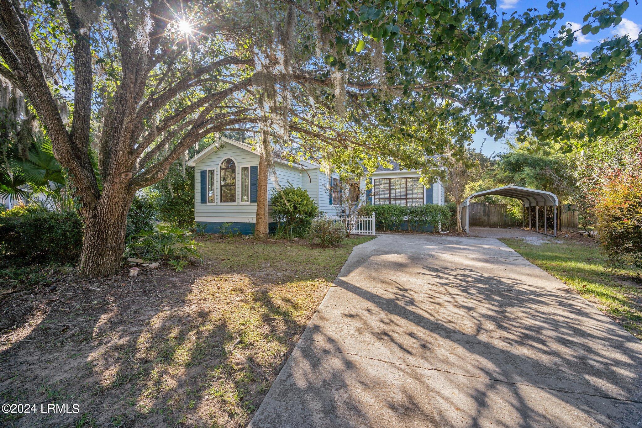 Waters Edge Ct, Beaufort, SC 29902