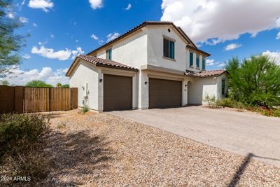 675 S Parker Lane, House other with 5 bedrooms, 3 bathrooms and null parking in Casa Grande AZ | Image 1