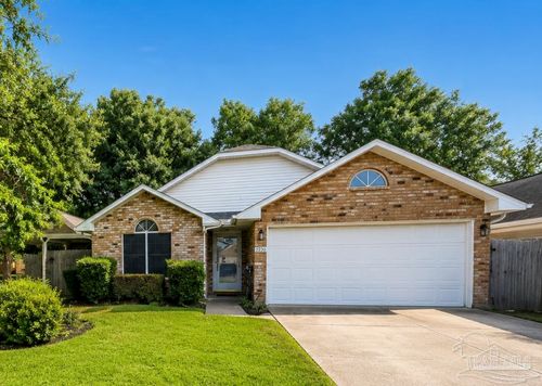 3250 Braxton Cir, Pensacola, FL, 32504-4856 | Card Image
