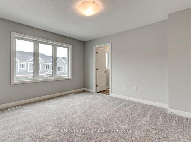 UNIT-4 - 1 Miller Dr, Condo with 3 bedrooms, 3 bathrooms and 1 parking in Lucan ON | Image 13