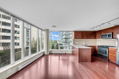 703-8288 Lansdowne Rd, Richmond, BC, V6X0B3 | Card Image