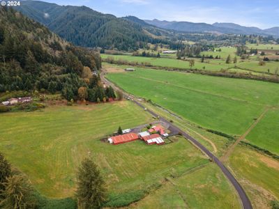 9300 Sollie Smith Rd, House other with 3 bedrooms, 2 bathrooms and 1 parking in Tillamook OR | Image 2