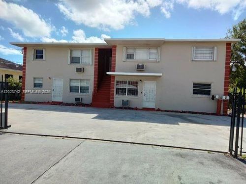 3-2040 Grant Ave, Opa Locka, FL, 33054-2821 | Card Image