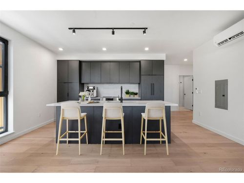 307-1601 Park Ave, Denver, CO, 80218 | Card Image