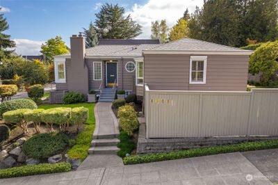 4855 Ne 41st Street, House other with 2 bedrooms, 1 bathrooms and 1 parking in Seattle WA | Image 1