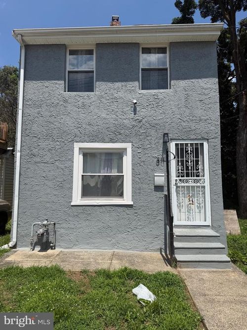 311 N 9th St, DARBY, PA, 19023-1703 | Card Image