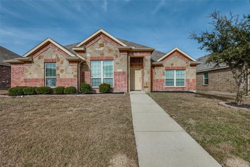 1933 Rainwater Way, Lancaster, TX, 75146-4902 | Card Image