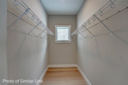 18 Kasnet Dr, Rye, NH, 03870-4404 | Card Image