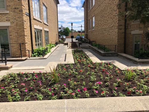 200-1A Conestoga Dr, Brampton, ON, L6Z4N5 | Card Image