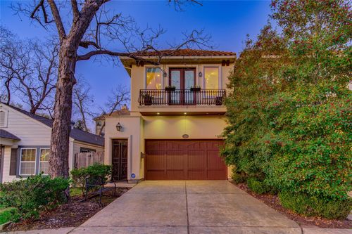 6520 Rodrigo St, Houston, TX, 77007-2033 | Card Image