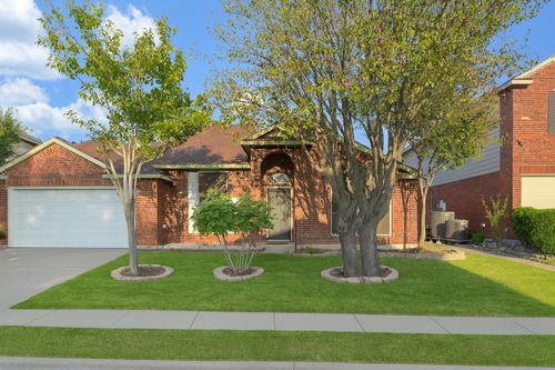 7503 Amsterdam Ln, Arlington, TX, 76002-3481 | Card Image