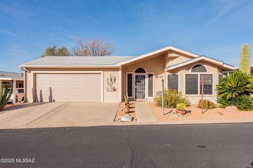 3504 S Feldspar Avenue, Tucson, AZ, 85735 | Card Image