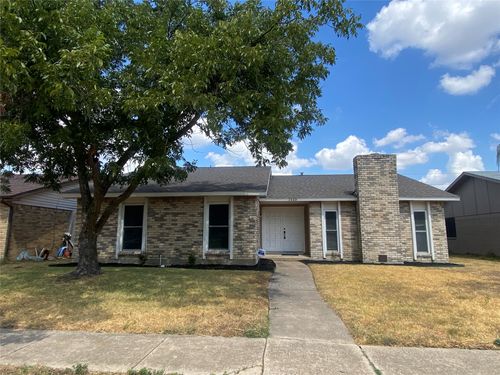 7309 Oakstone Dr, Dallas, TX, 75249-1312 | Card Image